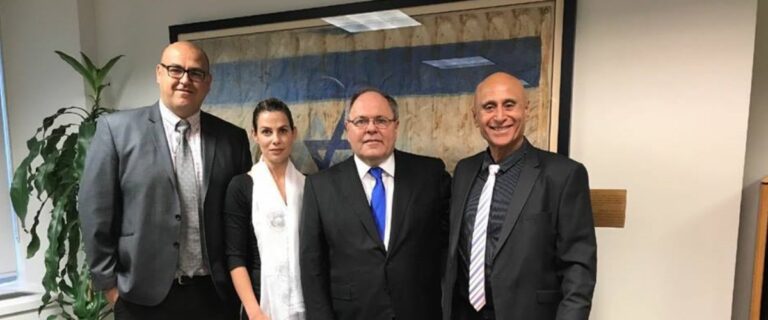 אלי כהן, פתחון לב