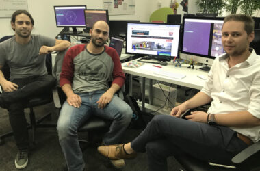 משמאל: אורי צייג, יאיר אפרת ופבל ישראלסקי