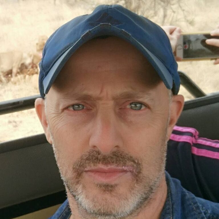 שליט קוסם וליצן נלחמים על הגביע הקדוש – כדורגלנים כארכיטיפים // עופר ברנר