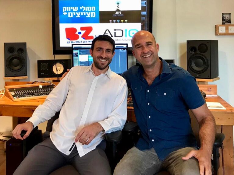 פודקסט השיווק ShivukOnTheGo: מיקי זכאי מנכ"ל Adkit