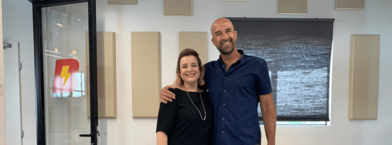 פרק 109 בפודקסט השיווק: אלינוער לויטן סמנכ״לית בעמותת גדולים מהחיים