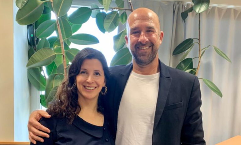 פרק 135 בפודקסט השיווק: רות קבסה אברמזון, מייסדת מיזם שבת UNPLUGGED