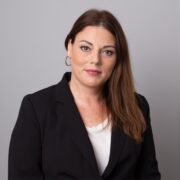 הכירו את טלי כהן מנהלת השיווק של Sharon Laboratories