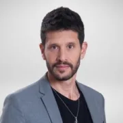 הכירו את ערן אמרג'י, סמנכ"ל שיווק ומכירות בחברת Voicenter