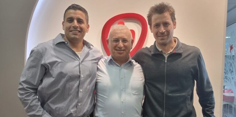"הכשרה חברה לביטוח" יוצאת בקמפיין חדש בכיכובו של היזם ואיש העסקים דובי פרנסס
