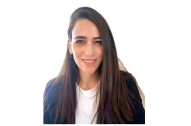 ליאת נוימן_סמנכלית שיווק אופטיקנה. צילום עצמי