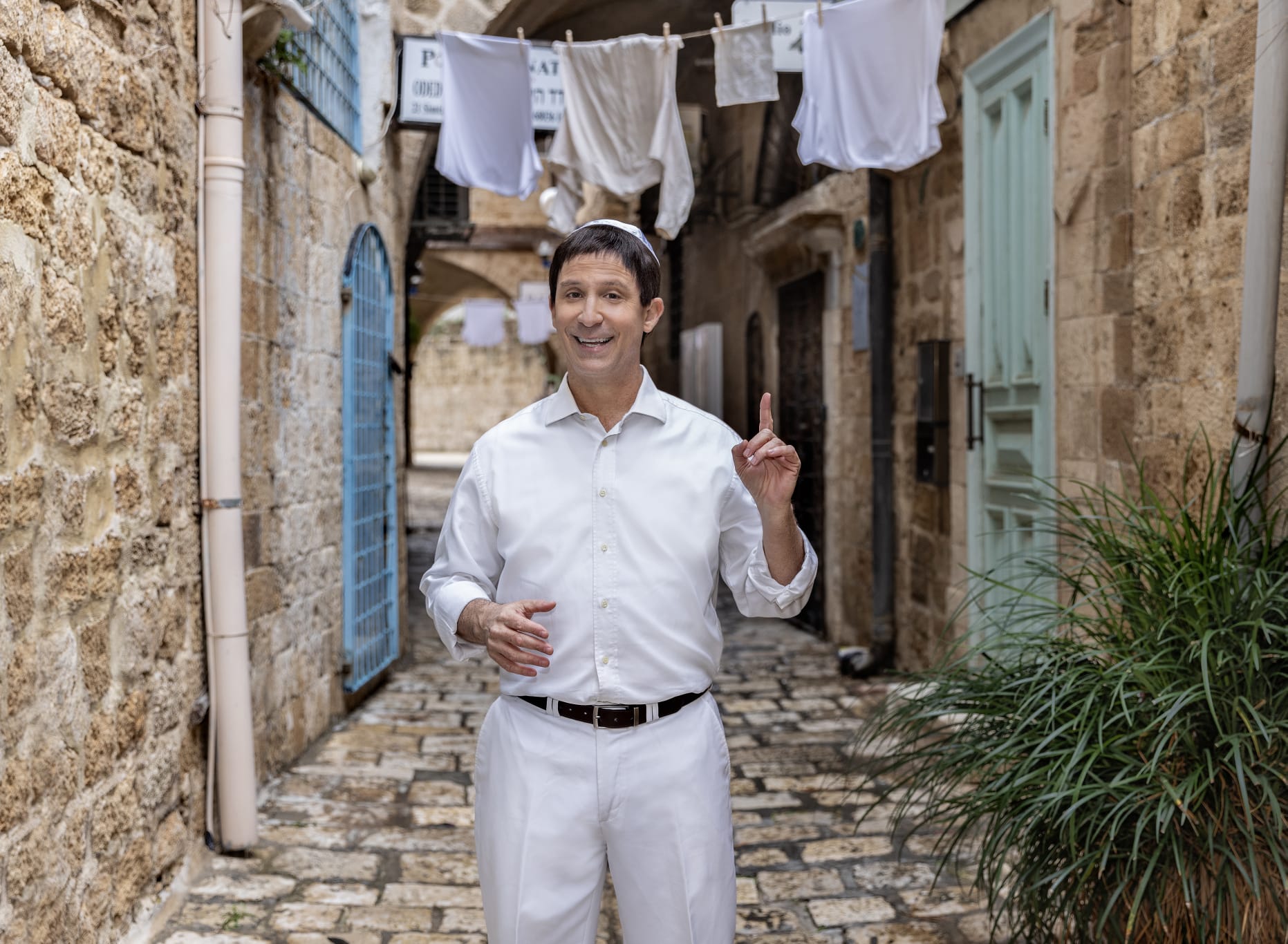 קמפיין חדש לבנק יהב בהובלת הפרזנטור החדש ערן זרחוביץ' בדמותו של 'ראובן' מארץ נהדרת