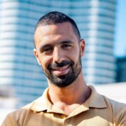 הכירו את: אלירן אסרף, מנהל השיווק של חברת הפינטק ביטס אוף גולד