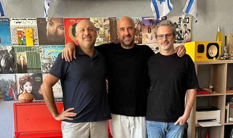 פרק 310 בפודקאסט השיווק: רונן הופמן ויורם עבר הדני , GREEN Productions