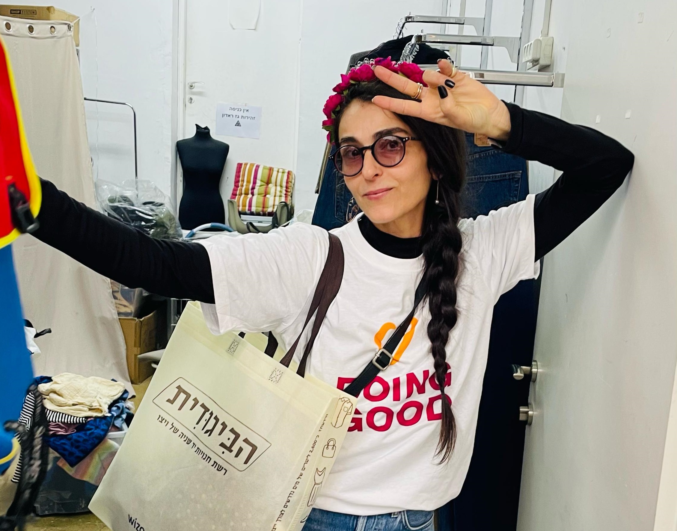 להתלבש ב-100 שקלים: כשאופנה פוגשת מעשים טובים